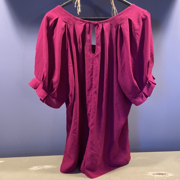 Express pullover blouse - Picture 7 of 8